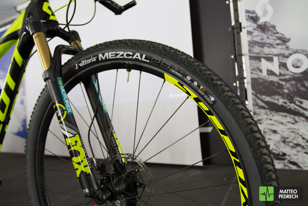 scott_racing_team_bikes_2016-3
