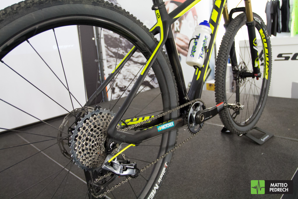 scott_racing_team_bikes_2016-5