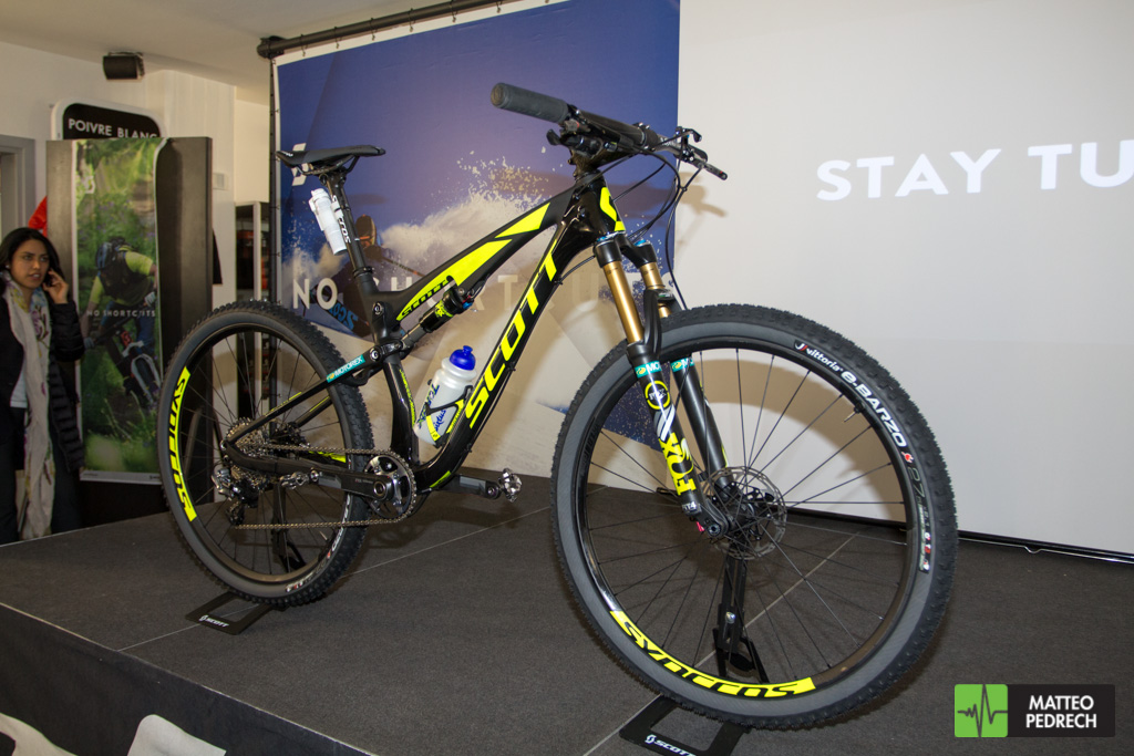 scott_racing_team_bikes_2016-9