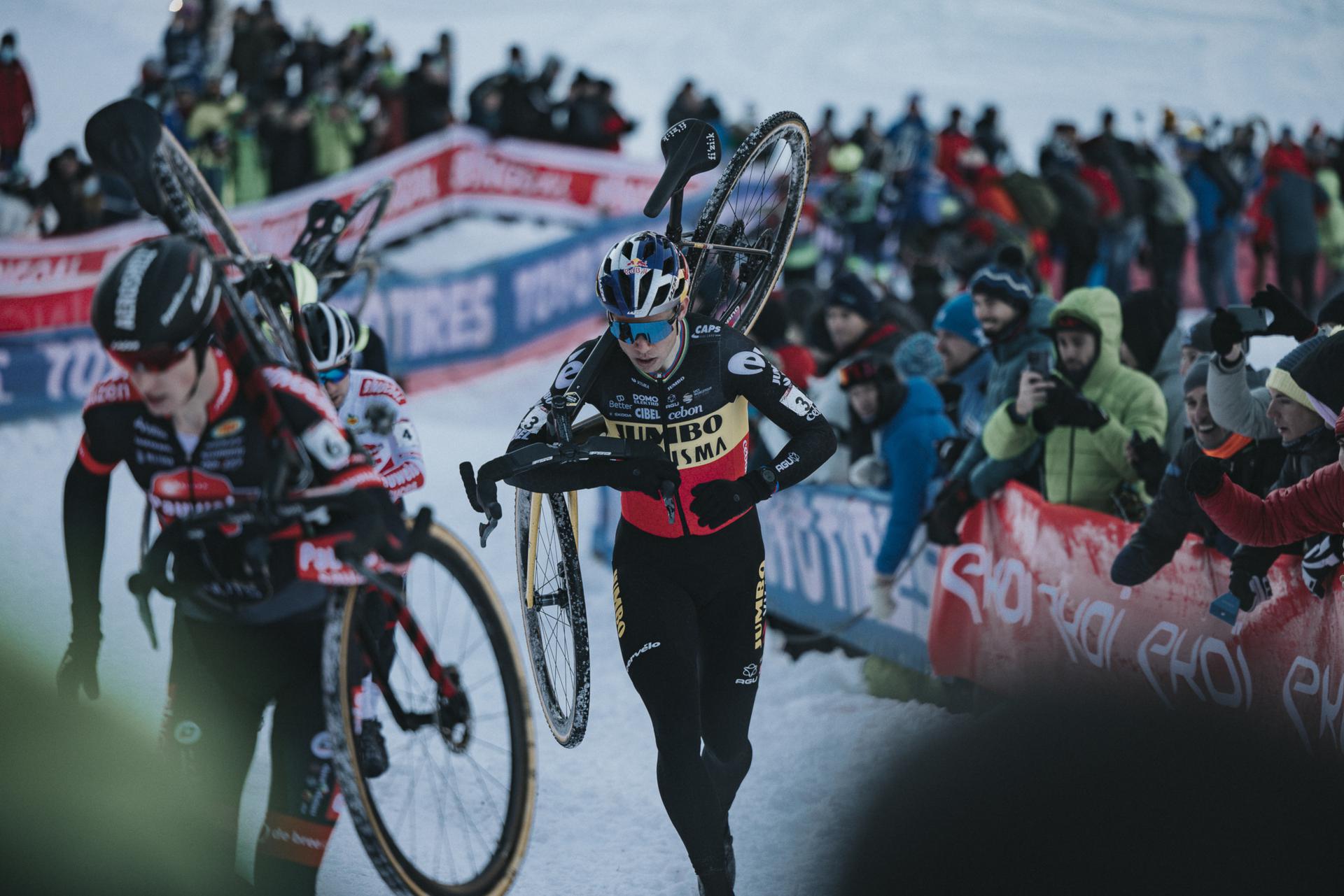 Il ciclocross della Val di Sole è di VAN AERT! MTBTech.it