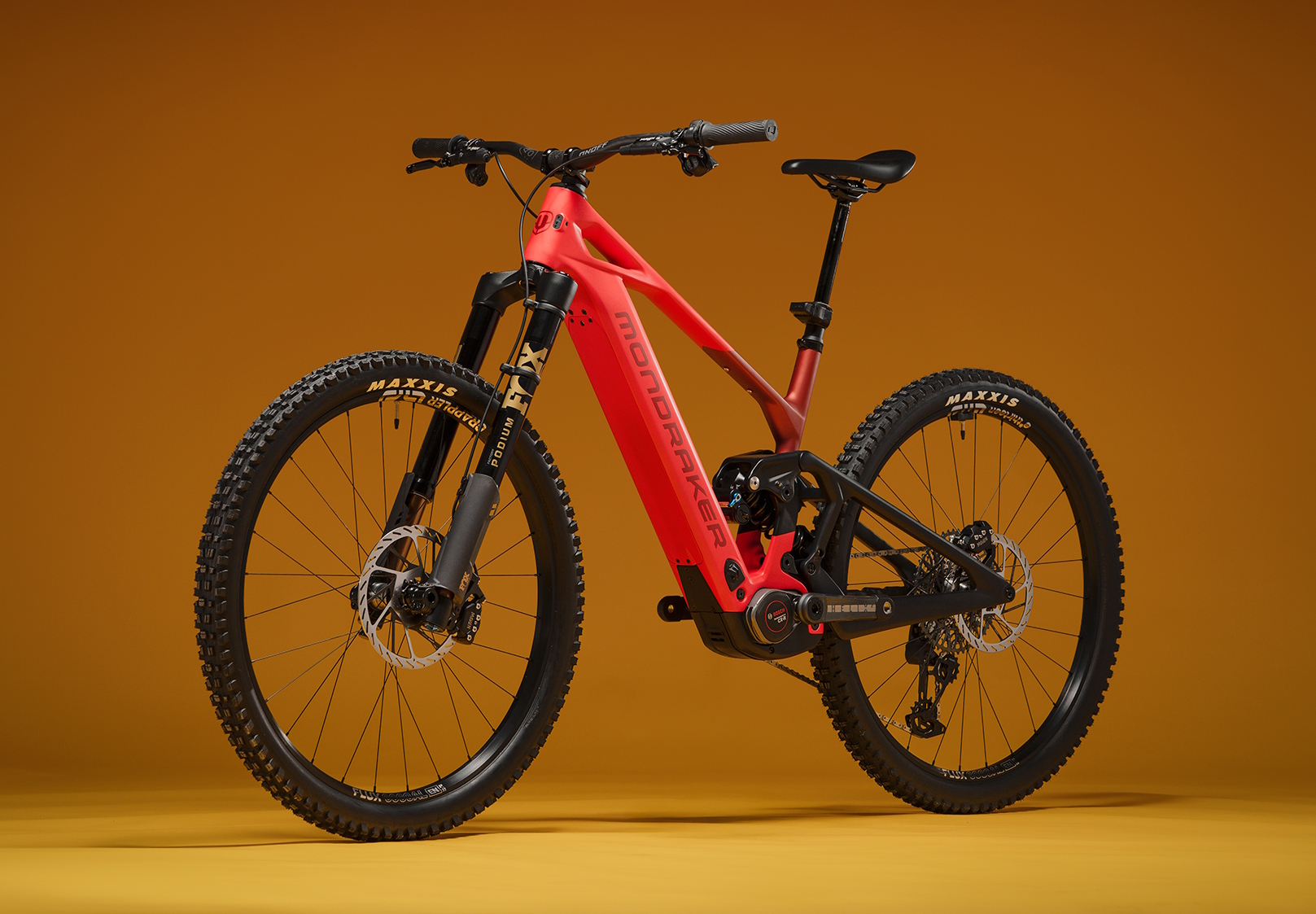 CRAFTY CARBON: ORA CON IL MOTORE BOSCH CX RACE DA 100NM